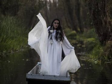 Can Goths Wear White?