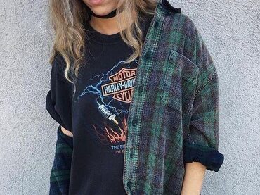 How To Dress In True Grunge Fashion