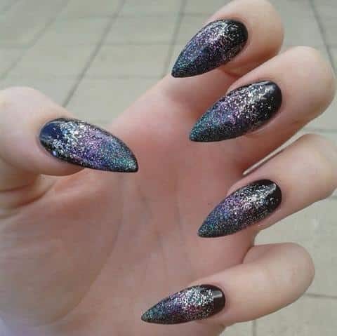 Nail Art Ideas To Glam Up Your Grunge Look