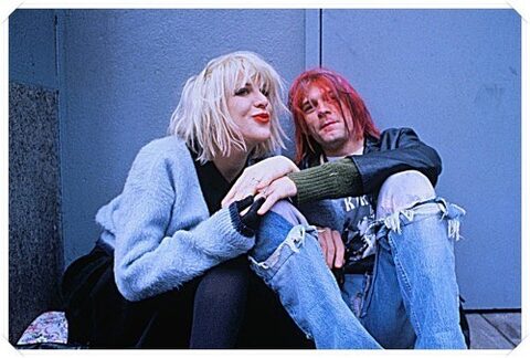 Get In The Teen Spirit With These Grunge Outfit Ideas