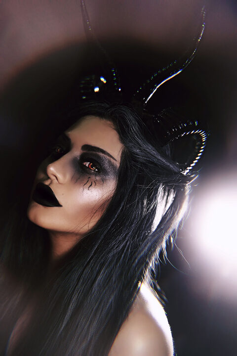 Dancing to a Darker Beat: Mahafsoun on Blending Belly Dance with Gothic and Metal Influences