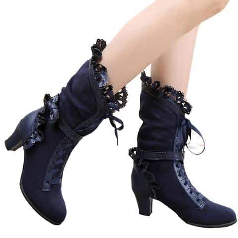 The Witch Style Guide - Witchy Clothes for the Occult Elite