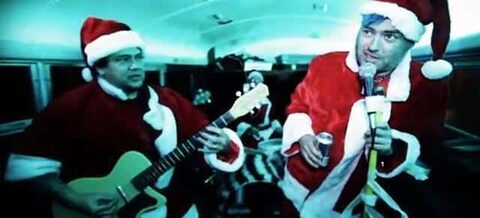 The Christmas Punk Playlist - Punky Songs To Jingle Your Bells
