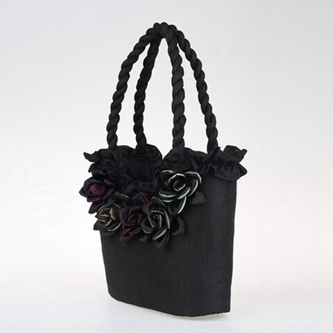 Adorable Women's Flower Shoulderbag - The Black Ravens