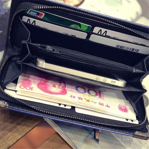 Beautiful Emo Skeleton Head Purses - The Black Ravens