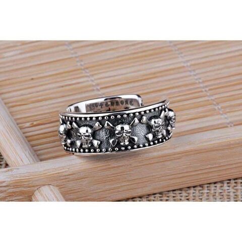 Unisex Real Silver Alternative Skull and Skeletons Ring - The Black Ravens