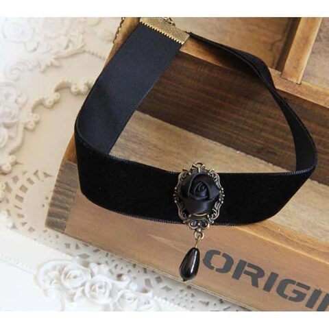 Women's Black Rose Collar Choker Pendants - The Black Ravens