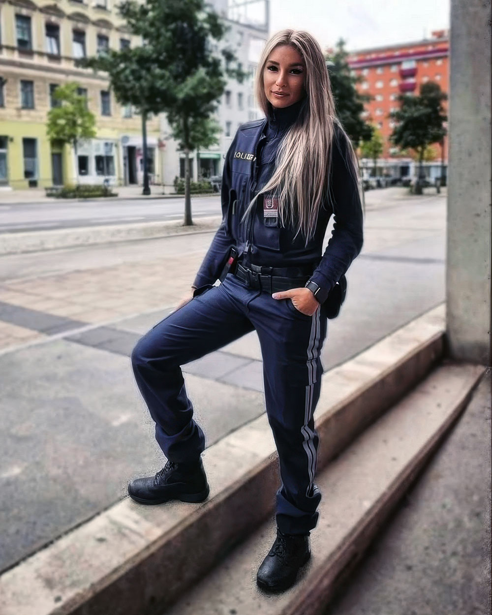 Simone Verena