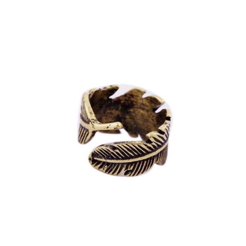 Tiny Adjustable Rings With Feathers For Ladies - The Black Ravens
